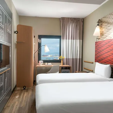 Ibis Istanbul Tuzla Hotel Cayirova Exterior photo