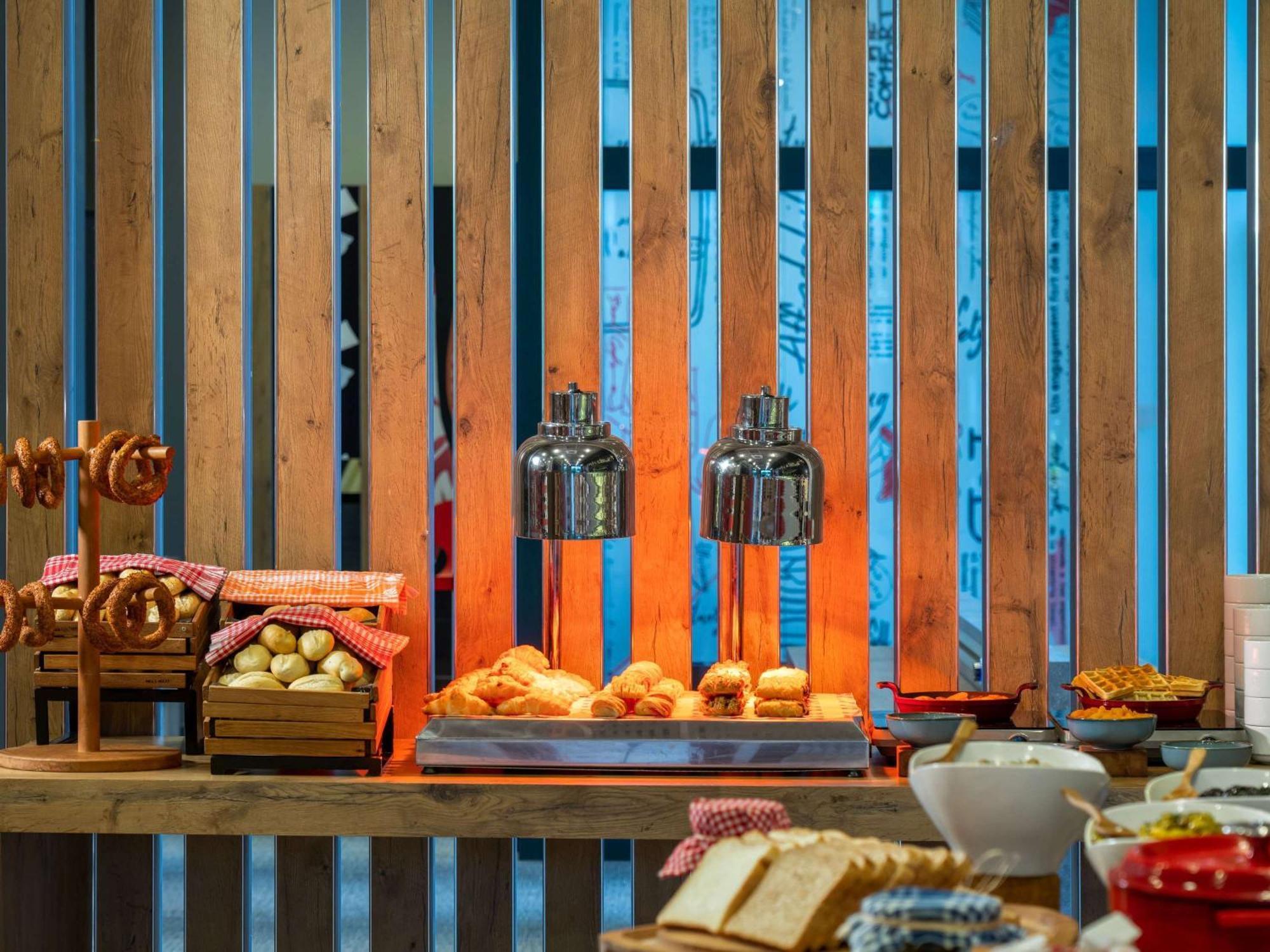 Hotel Ibis Istanbul Tuzla