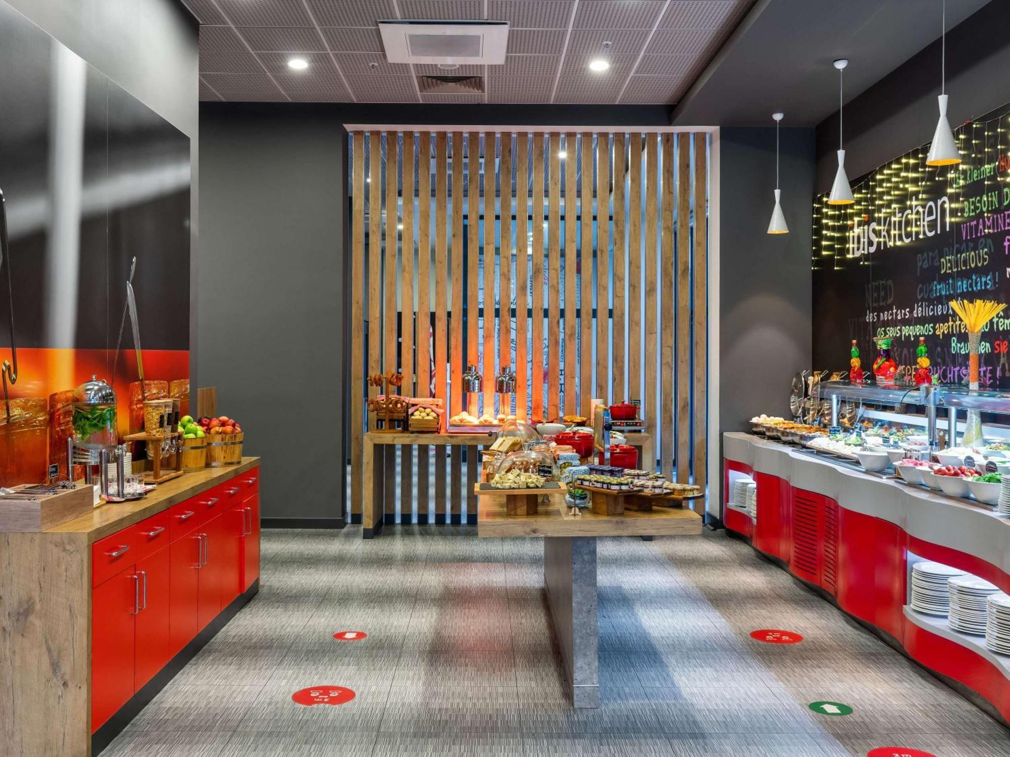 Hotel Ibis Istanbul Tuzla 3*